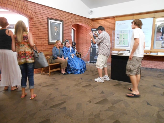 Gallery photo 8 of Mrs. Abraham Lincoln