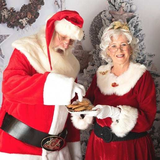 Gallery photo 6 of Mrs. Anna Claus