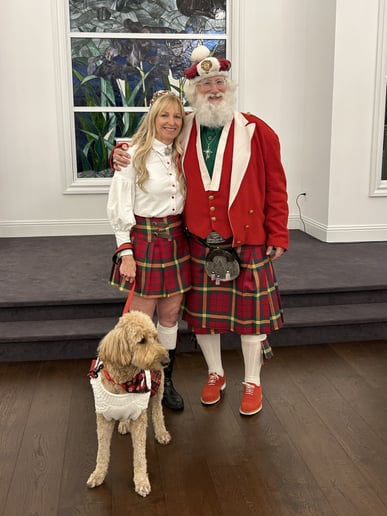 Gallery photo 2 of Mrs. Elizabeth Claus & All Things Christmas