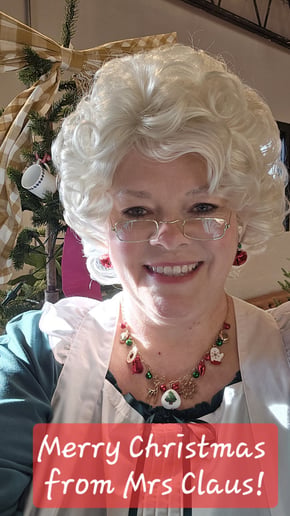 Gallery photo 7 of Mrs Claus Cozy Cottage