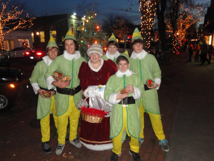 Gallery photo 8 of Mrs. Alison Claus