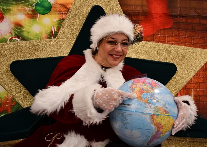 Gallery photo 2 of Mrs. Claus Giggles