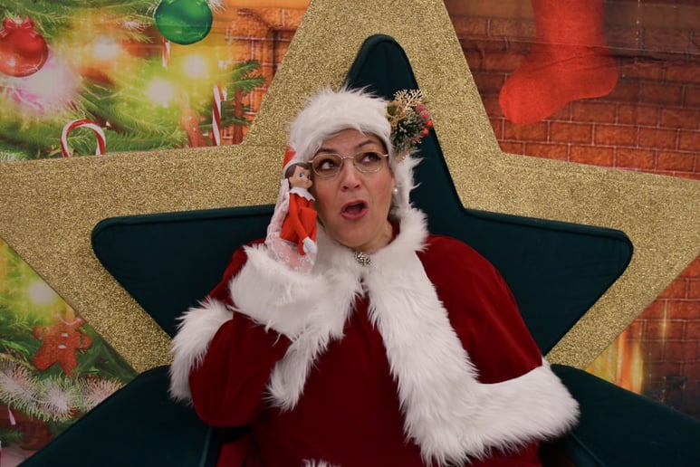 Gallery photo 7 of Mrs. Claus Giggles