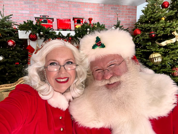 Gallery photo 13 of Mrs Claus