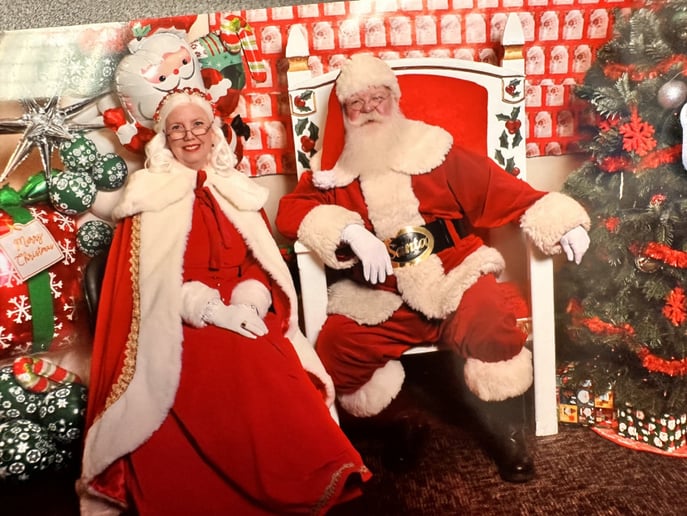 Gallery photo 10 of Mrs Claus