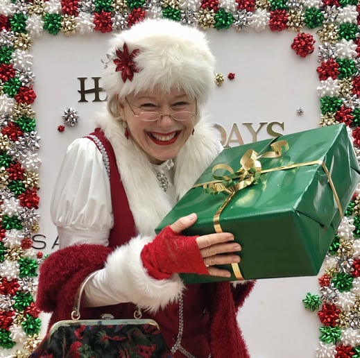Gallery photo 12 of Mrs. Claus LA