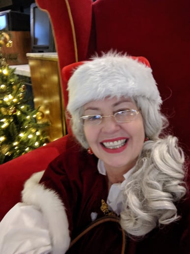 Gallery photo 5 of Santa & Mrs. Claus' Magical Christmas