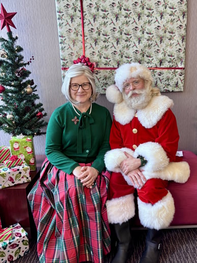 Gallery photo 1 of Mrs. Claus Minnesota
