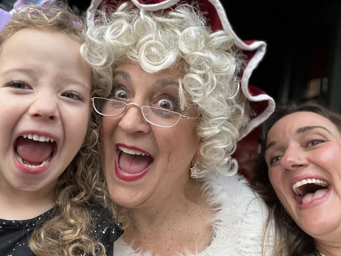 Gallery photo 6 of Mrs. Shannyn Claus