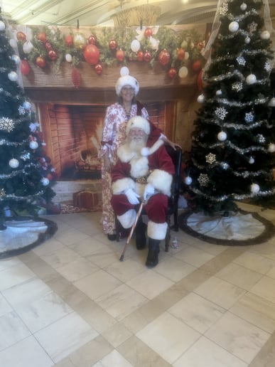 Gallery photo 1 of Mrs. Susan Claus