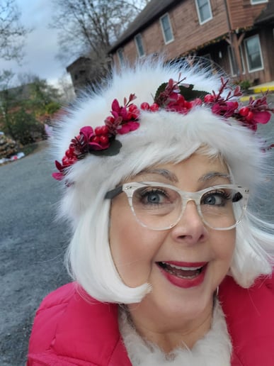 Gallery photo 11 of Mrs. Kitty Christmas Claus