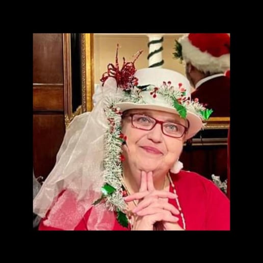 Gallery photo 6 of Mrs Santa Claus