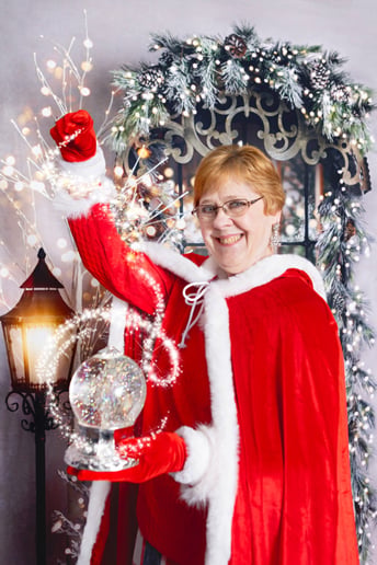 Gallery photo 4 of Mrs. Tona Claus