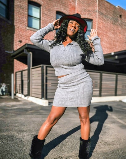 Gallery photo 2 of Dedee Austin (MsBlu)