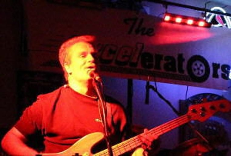 Gallery photo 9 of Just Jethro