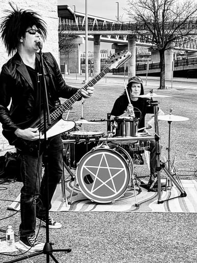 Gallery photo 4 of Möstly Crüe