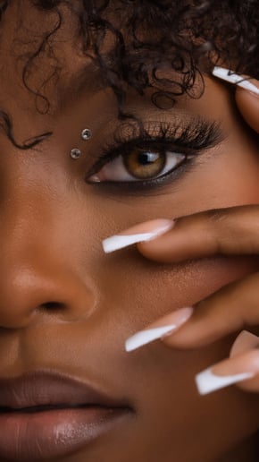 Gallery photo 1 of Mua Charm