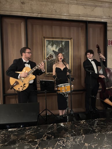 Gallery photo 5 of Karina Jazz Trio