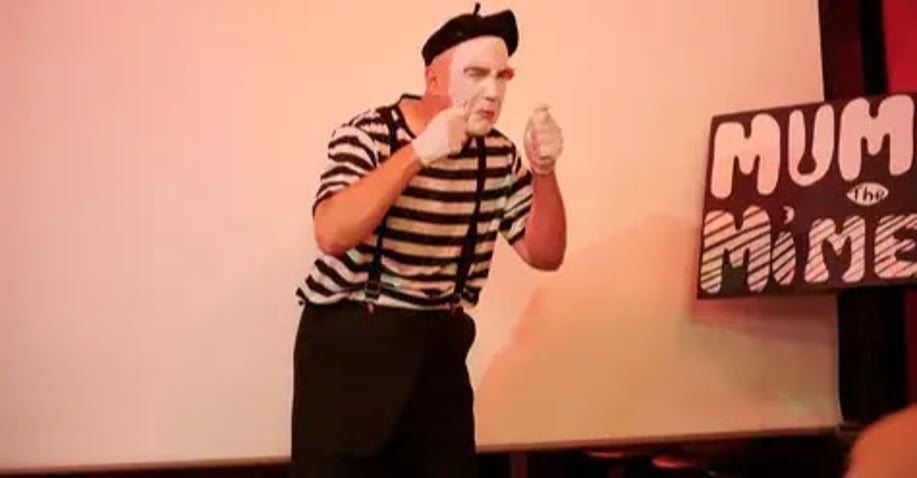Gallery photo 9 of Mum's the Mime and Actor Mike Sutton