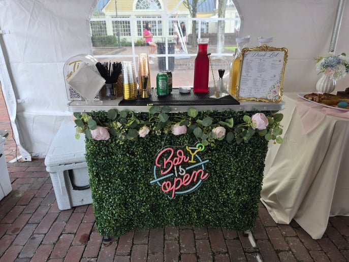 Gallery photo 10 of Muse Mixers & Elixirs Mobile Bartending