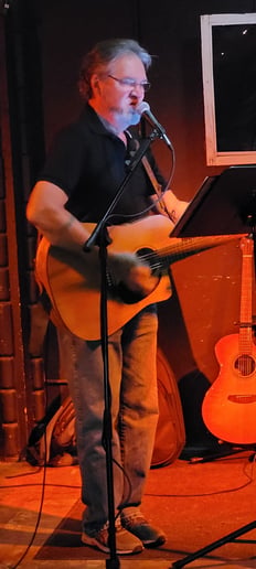 Gallery photo 2 of Music By Mike Day