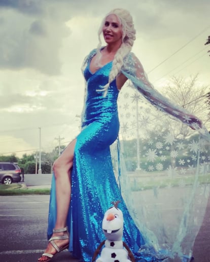 Gallery photo 3 of Music City Mermaid