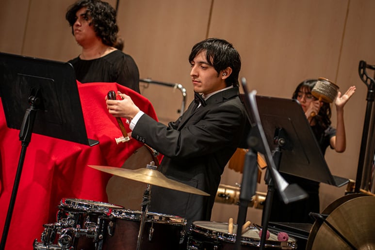 Gallery photo 1 of Musician/Drummer (Rock,Jazz,Classical)