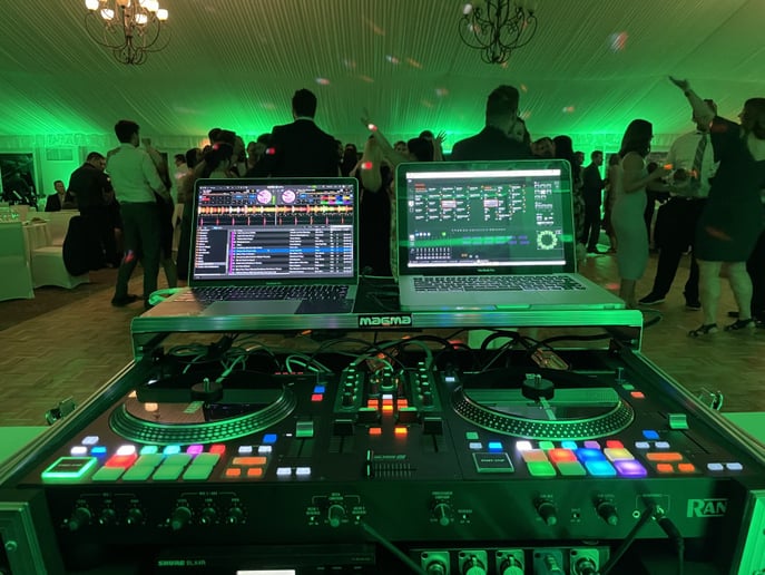 Gallery photo 4 of My Chicago Wedding DJ