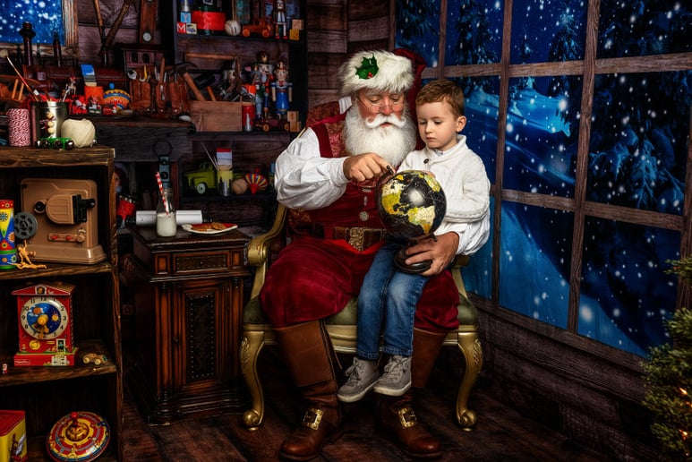 Gallery photo 9 of My Favorite Santa