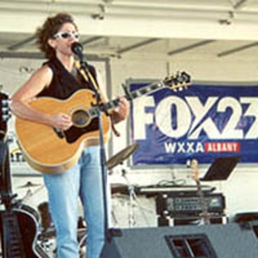 Gallery photo 5 of Performing Songwriter