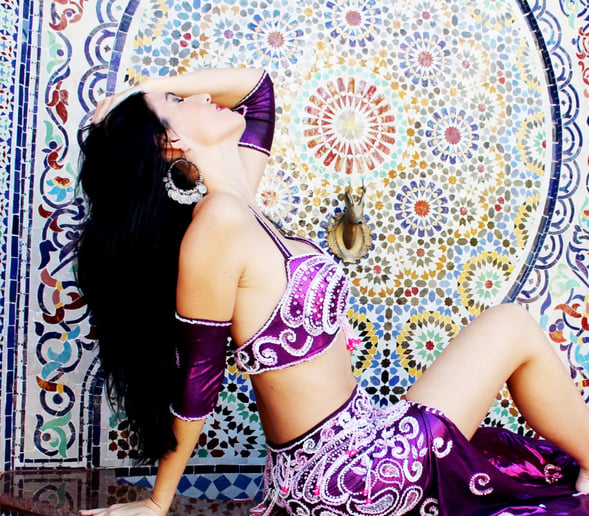 Gallery photo 46 of Myrian Bellydancer