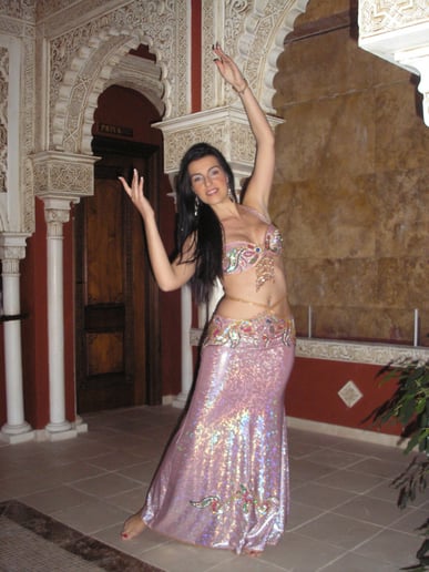 Gallery photo 54 of Myrian Bellydancer