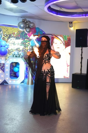 Gallery photo 35 of Myrian Bellydancer