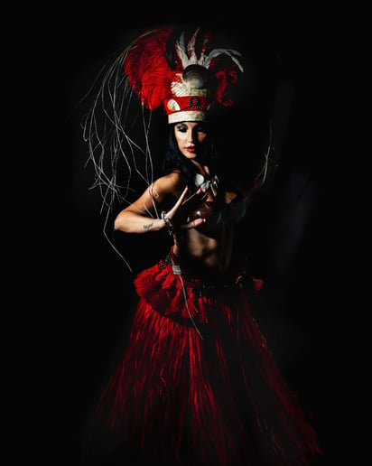 Gallery photo 3 of Myrian Bellydancer