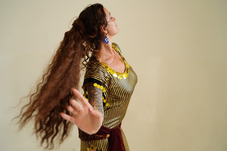 Gallery photo 2 of Myrto Louloudi Dance