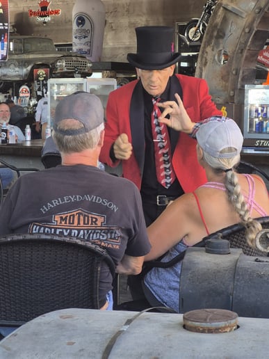 Gallery photo 8 of Mystic Marlow The Magician