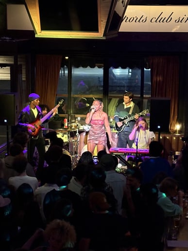 Gallery photo 3 of Mystic Soul: R&B Experience