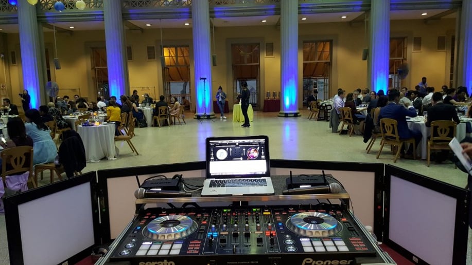 Gallery photo 6 of Mystique Entertainment & Uplighting