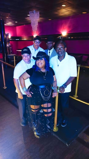 Gallery photo 10 of Mz Connie Mo the Soultress