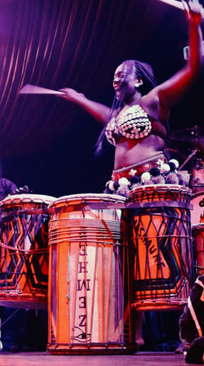 Gallery photo 1 of Nanga A Jinè (The Love of the Family)