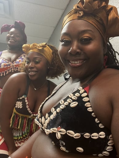 Gallery photo 3 of Nanga A Jinè (The Love of the Family)