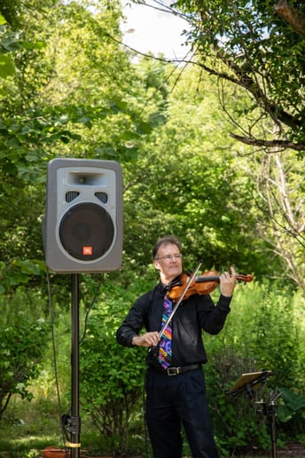 Gallery photo 2 of Charles May - Violinist/Fiddler