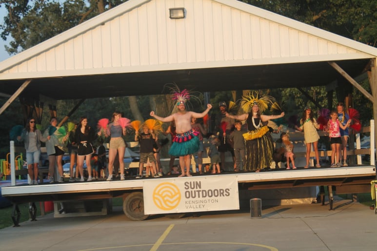 Gallery photo 9 of Na Wahine O Ke Anuenue