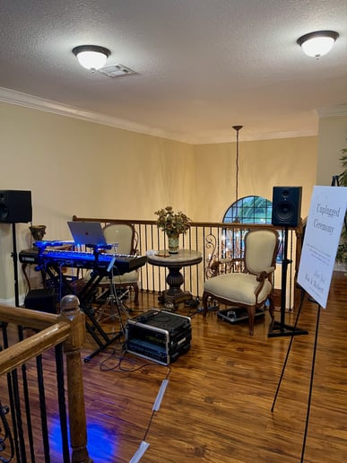Gallery photo 5 of Nache on Piano