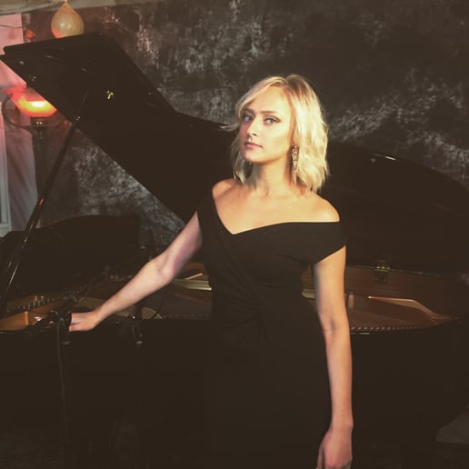 Gallery photo 6 of Nadia Chechet Music