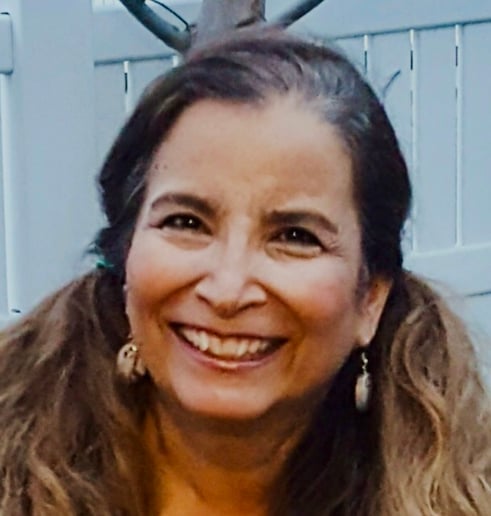 Gallery photo 1 of Nancy Jo Voiceover Actor