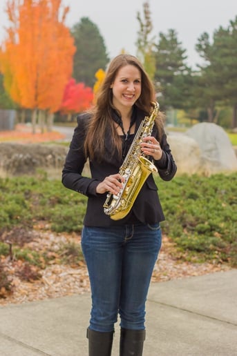 Gallery photo 3 of Naomi Fanshier, musician