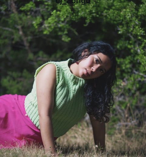 Gallery photo 9 of Natalie Jude