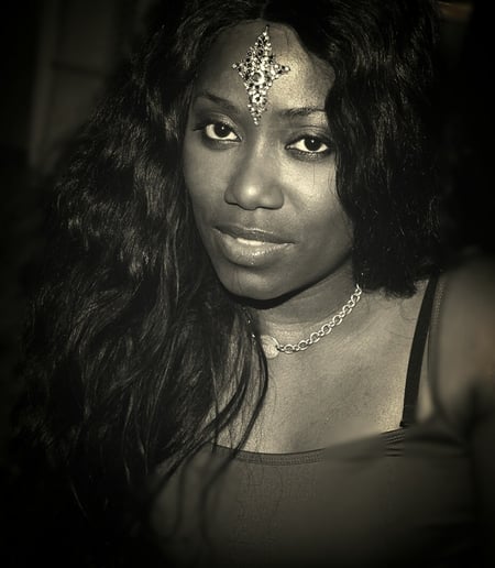 Gallery photo 1 of Natasha