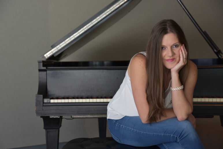 Gallery photo 2 of Natasha Stojanovska